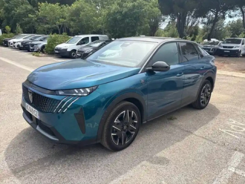 Peugeot 3008 hybrid 145 e-dcs6