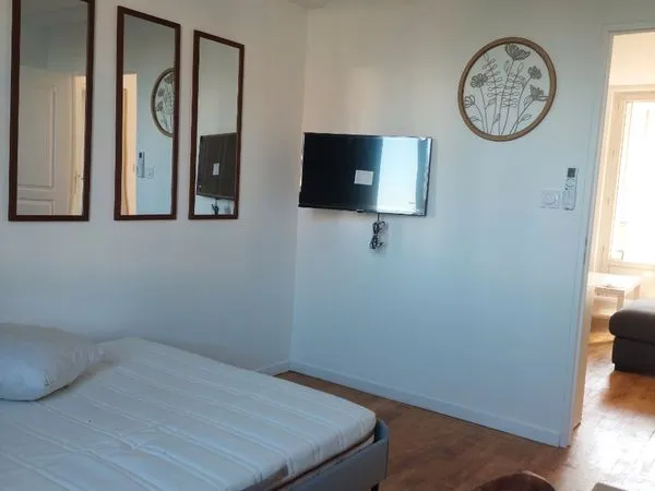 Chambre 10 m² meublée - Dijon Victor Hugo - Parking - Charges comprises