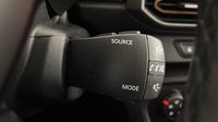 Dacia Sandero 1.0 TCe 90ch Expression — photo 28