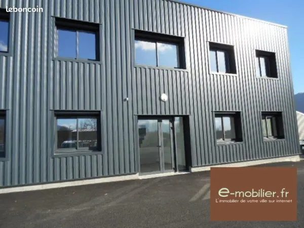 Bureaux 29 m² SAINT BALDOPH