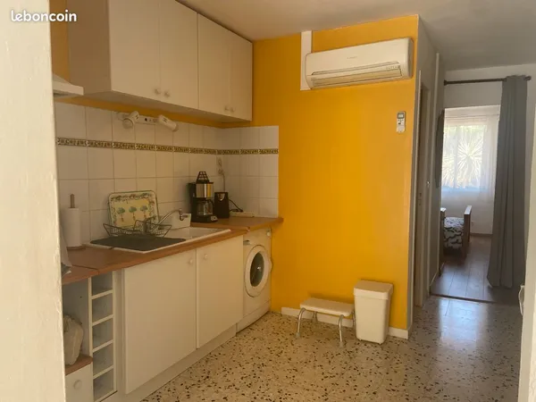 Location F2 indépendant dans maison