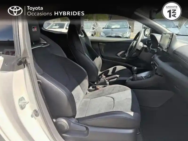 Toyota Yaris 1.6 gr 261ch track 3p 4wd — photo 15
