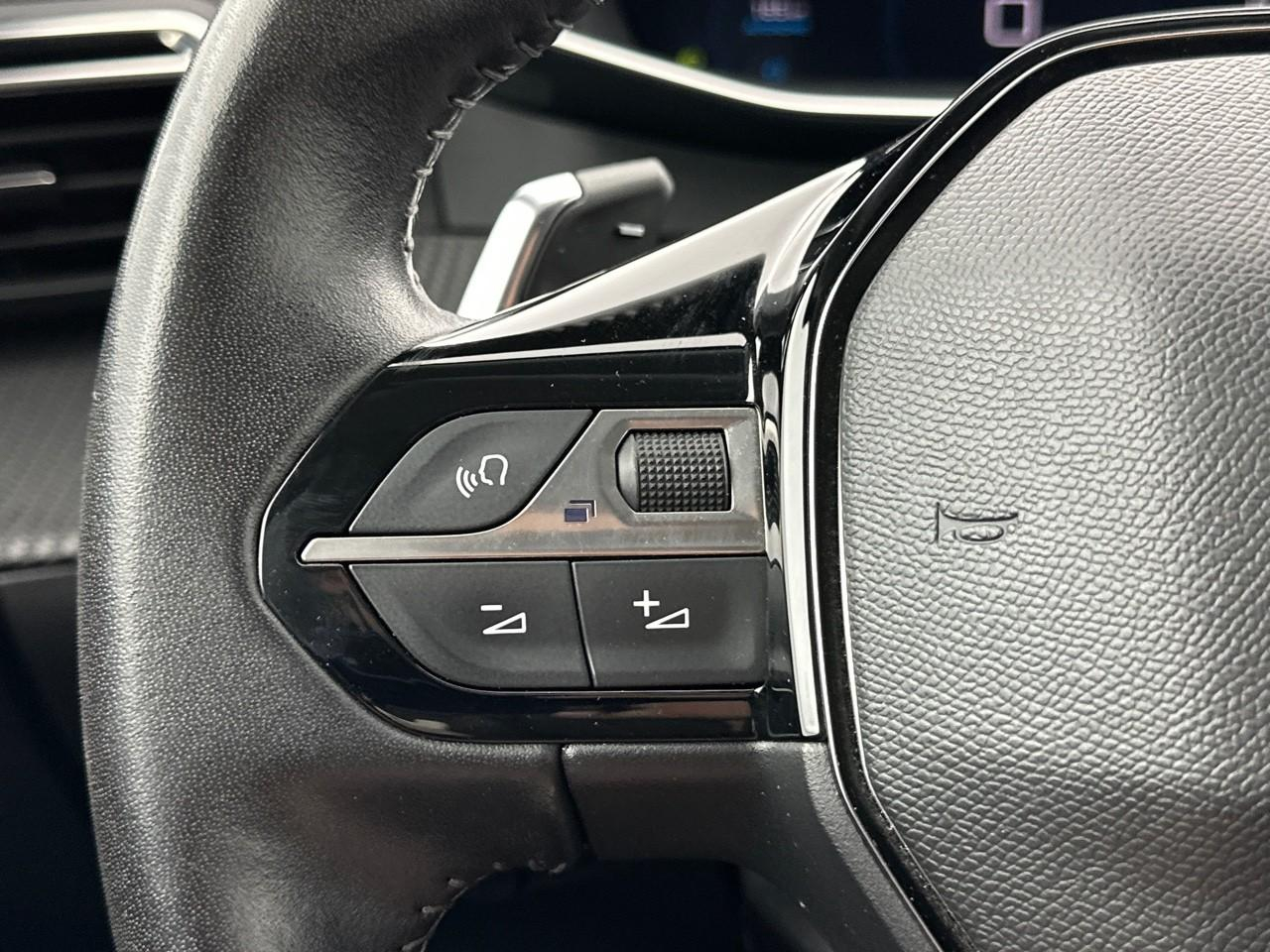 Peugeot 2008 bluehdi 130 s&s eat8 allure pack — photo 20