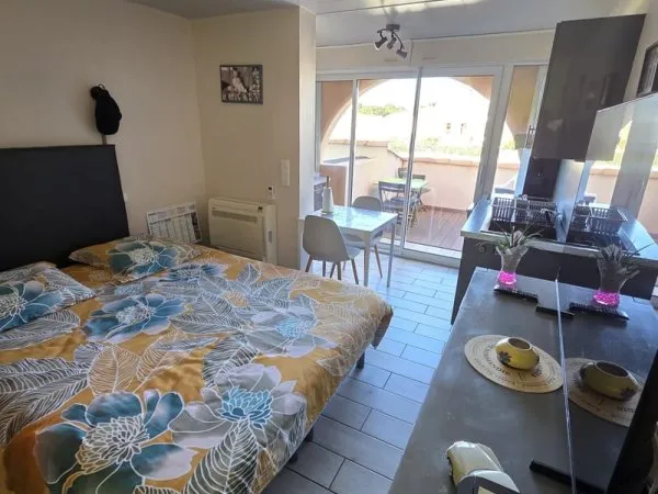 Studio 1 pièce 18 m²