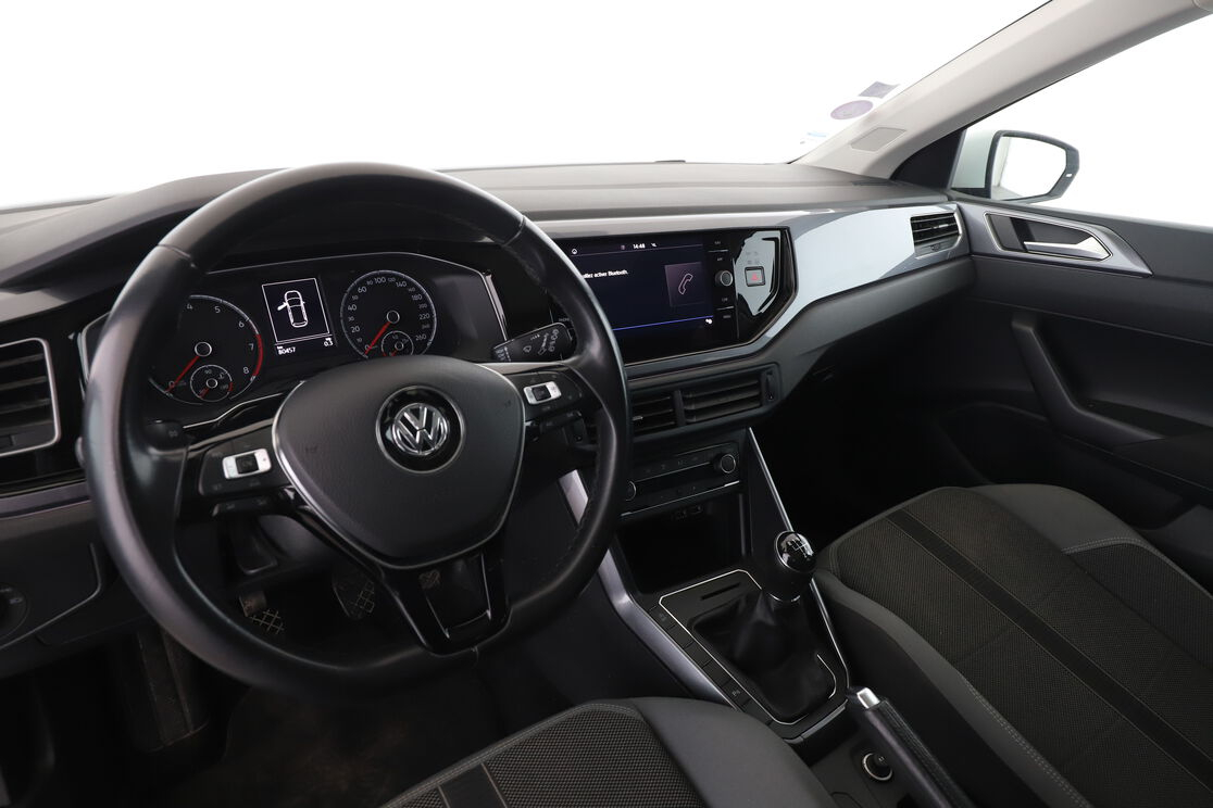 Volkswagen Polo 1.0 TSI R-Line — photo 10