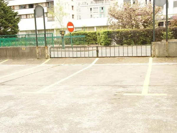 Parking 10 m²