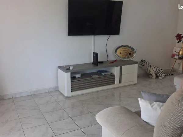 2 chambres meublées disponibles à Baie-Mahault - tout inclus