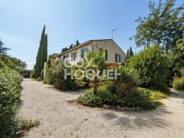 Maison 5 pièces 180 m²