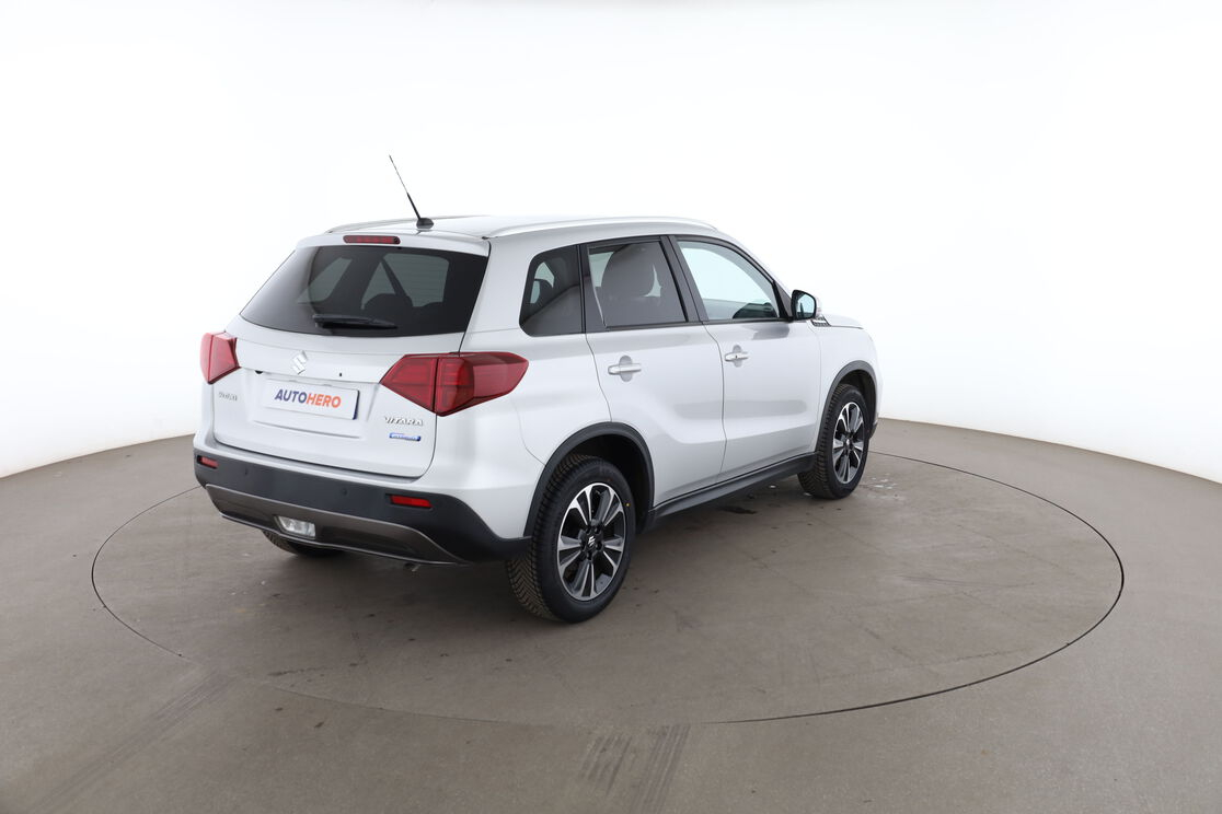 Suzuki Vitara 1.4 BoosterJet Hybrid Style Auto — photo 5