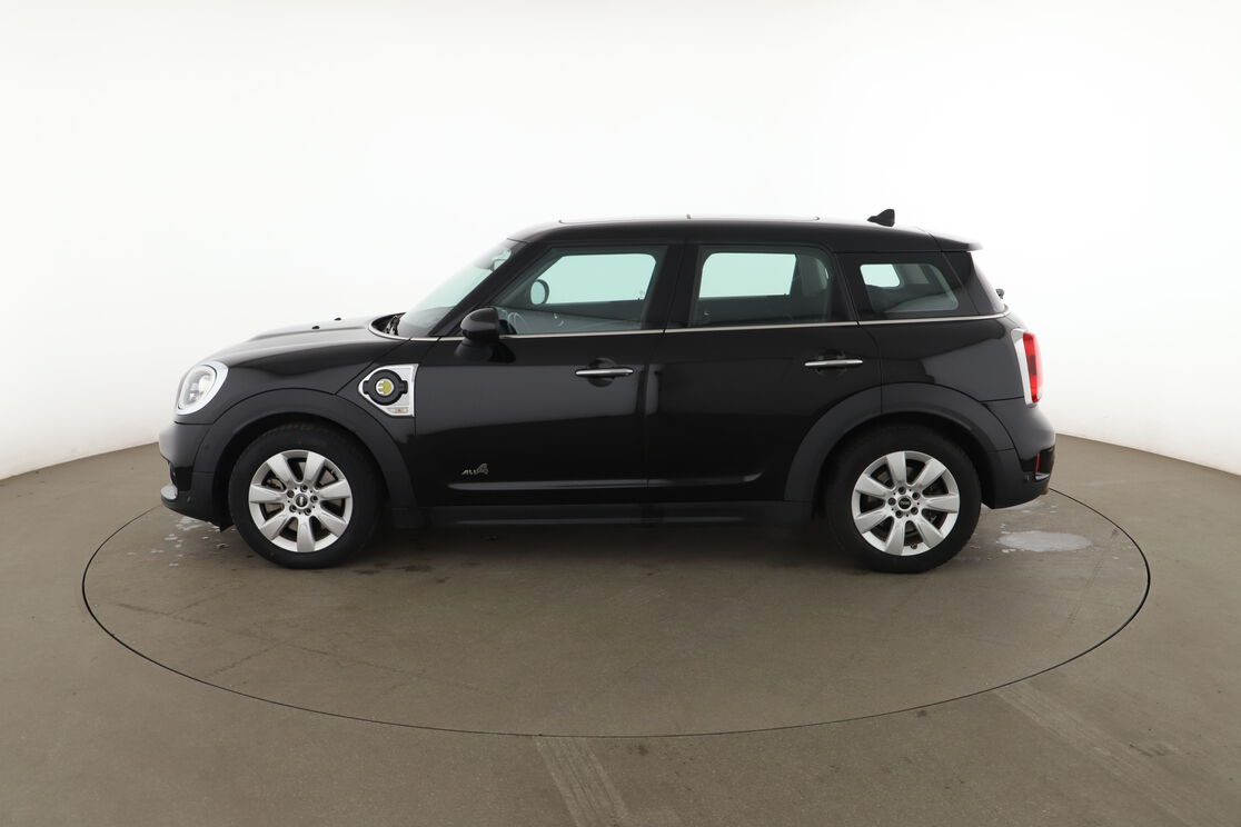 MINI Countryman Cooper SE ALL4 Hybrid BVA6 — photo 2