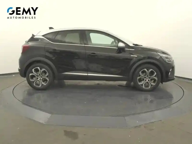 Renault Captur mild hybrid 140 — photo 34