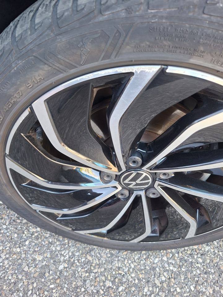 Volkswagen Golf 1.5 eTSI OPF 150 DSG7 — photo 29