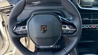 Peugeot 2008 1.2 PureTech 100ch S&S Active — photo 15