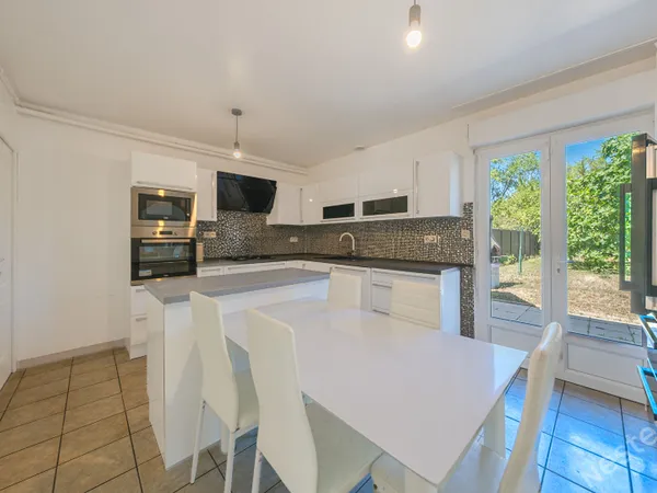 Maison avec jardin, 4 chambres, Chalon Sur Saône, 112 m2