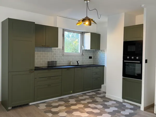 À louer - Bel appartement T2 rénové en résidence services seniors - Marseille Prado