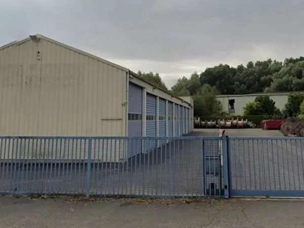 Local 100m2