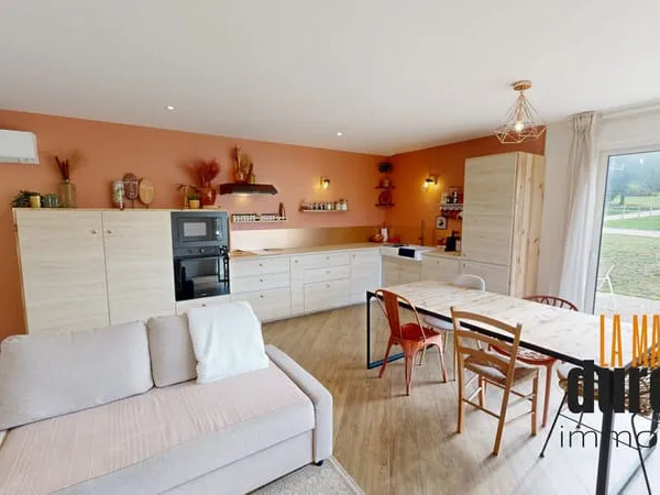 Récente maison plain-pied proche Besançon