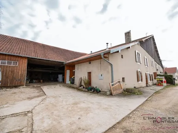 Maison 3 pièces 85 m²