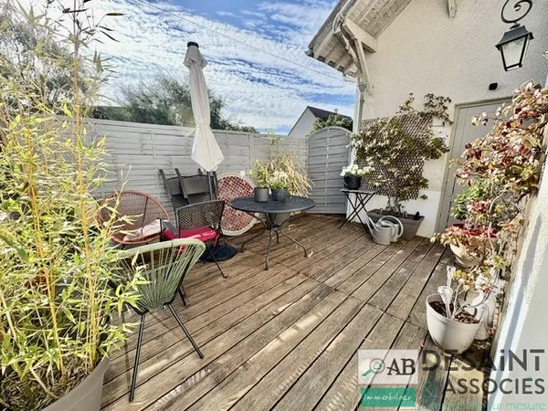 Guerard, Maison de 107 m2 de type F4 avec jardin