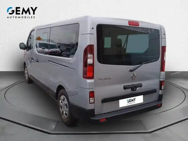 Renault Trafic l2 dci 150 energy s&amp;s edc — photo 8