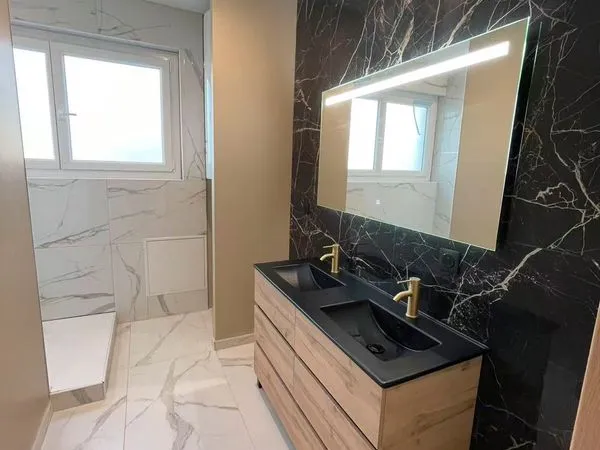 T4 84 m² entièrement rénové & meublé - Climatisation