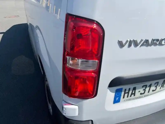 Opel Vivaro fgn taille m bluehdi 120 s&amp;s bvm6 — photo 39