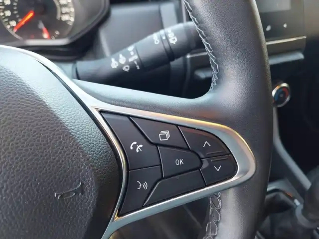 Renault Clio tce 90 — photo 23