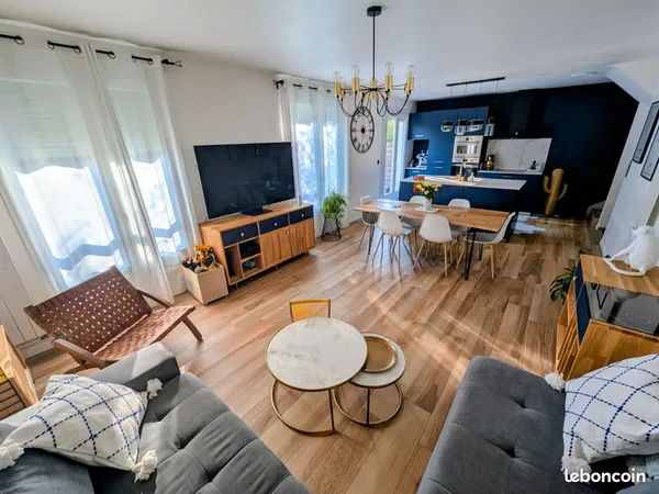 Maison rénovée de 144 m² au calme, en plein centre de Pinsaguel