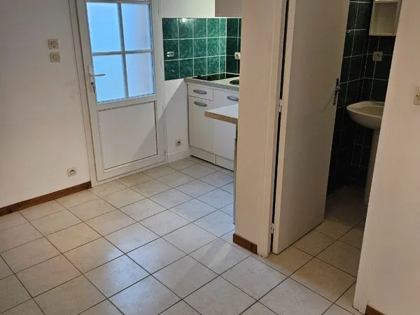 Studio 30m2 Fouquenies à louer
