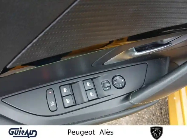 Peugeot 208 puretech 130 s&amp;s eat8 — photo 13