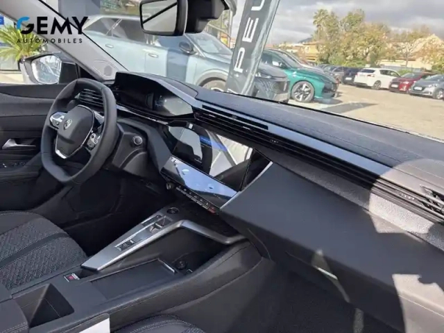 Peugeot 308 plug-in hybrid 195 ch e-dcs7 — photo 20