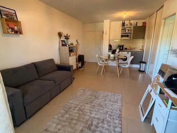 T2 37,5 m² - Balcon + parking - 540 CC - 📅 DISPONIBLE 1er DÉCEMBRE