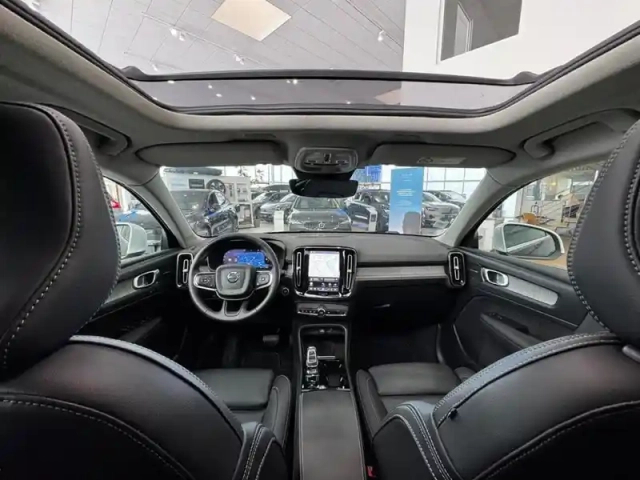 Volvo Xc40 b3 163 ch dct7 ultra — photo 18