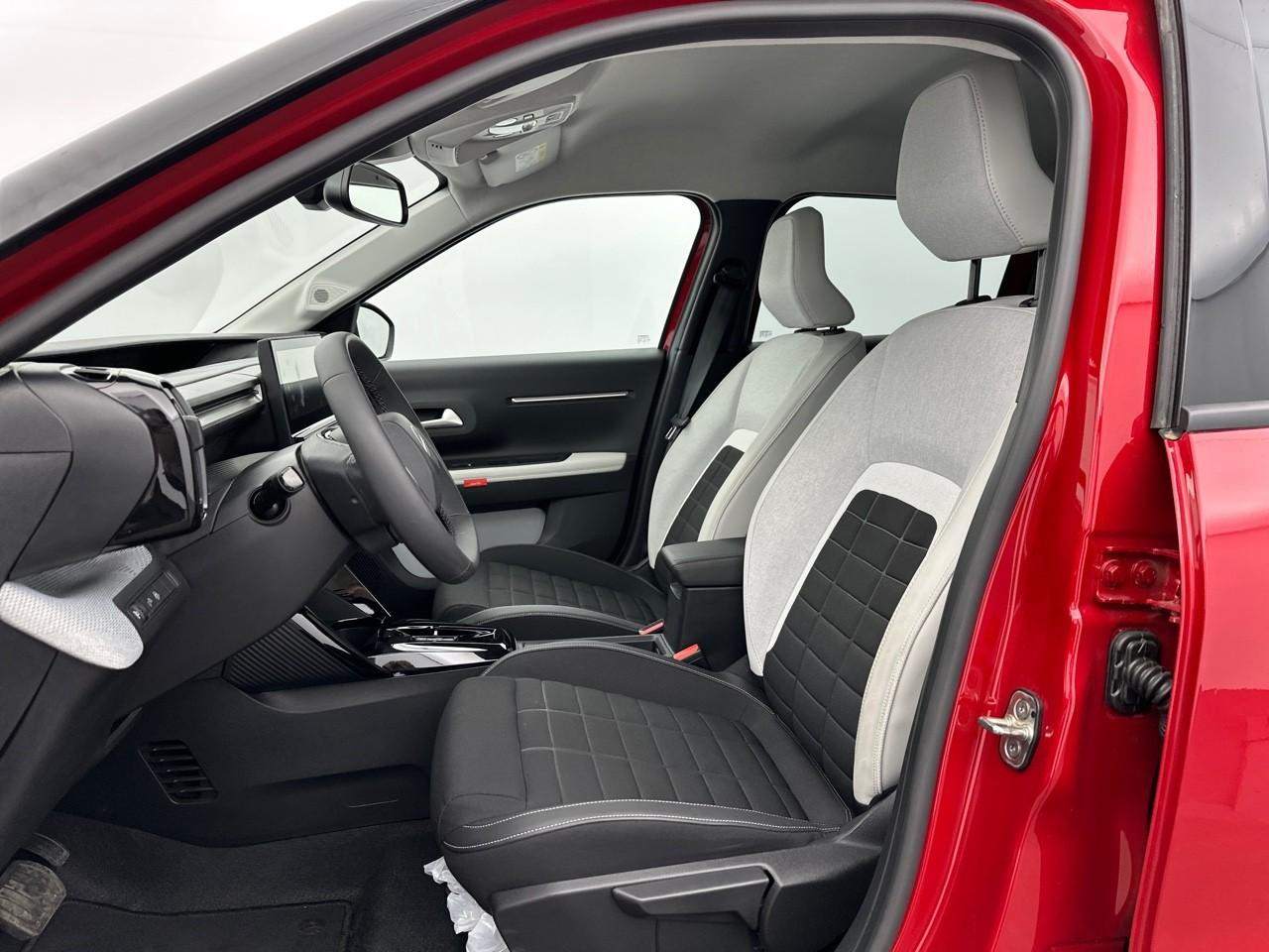 Citroën C3 e-c3 113 ch max — photo 9
