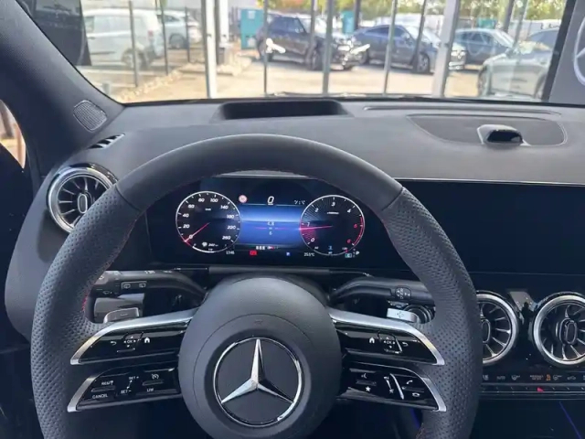 Mercedes Gla 200 d 8g-dct — photo 15