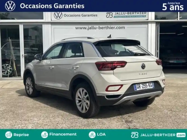 Volkswagen T-Roc 1.5 tsi evo 150ch style dsg7 — photo 3