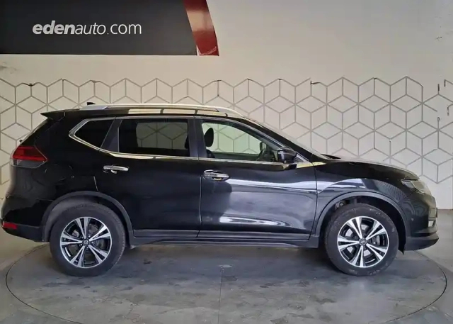 Nissan X-Trail dci 150 7pl — photo 4