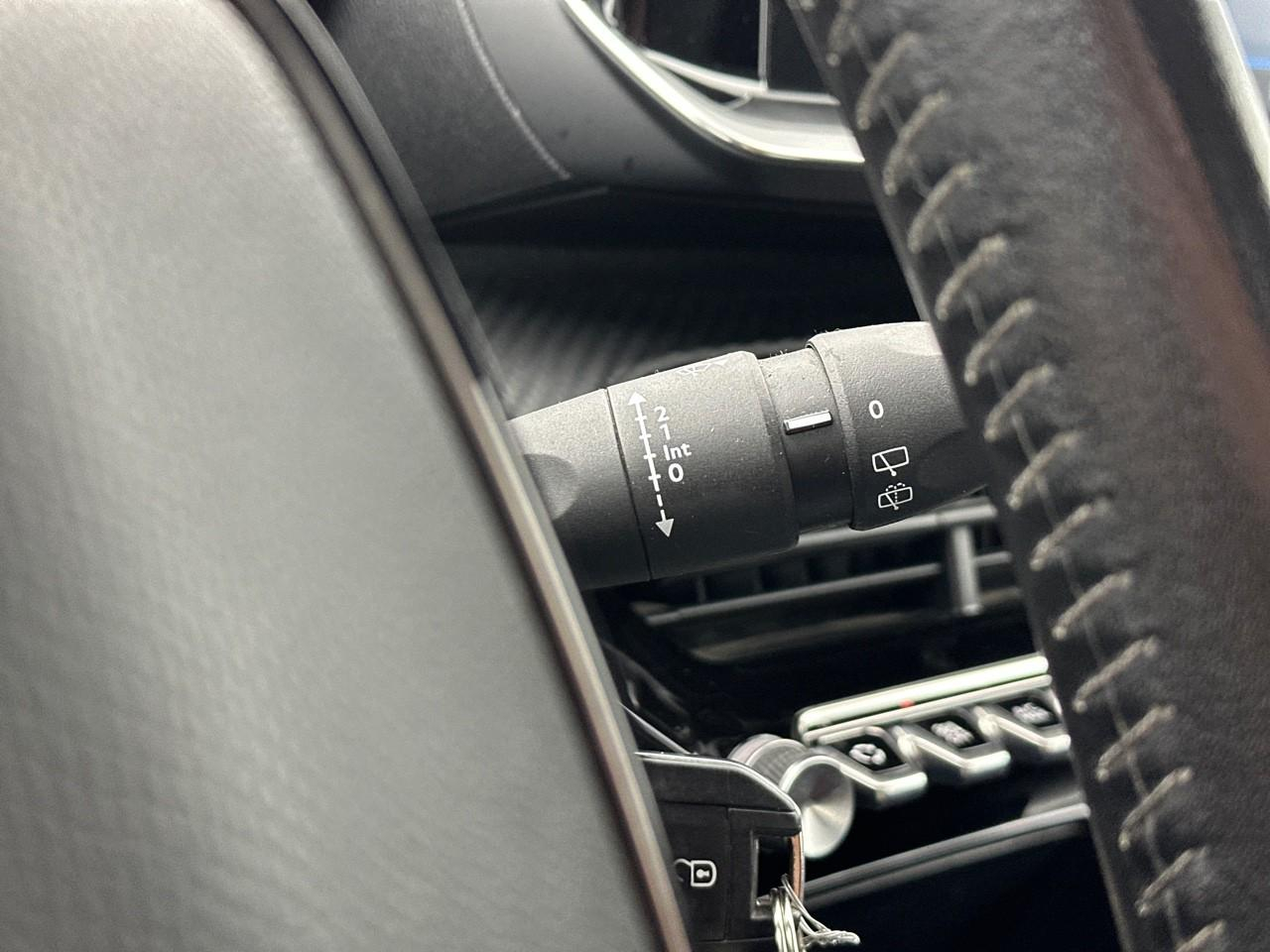Peugeot 208 bluehdi 100 bvm6 premium — photo 22