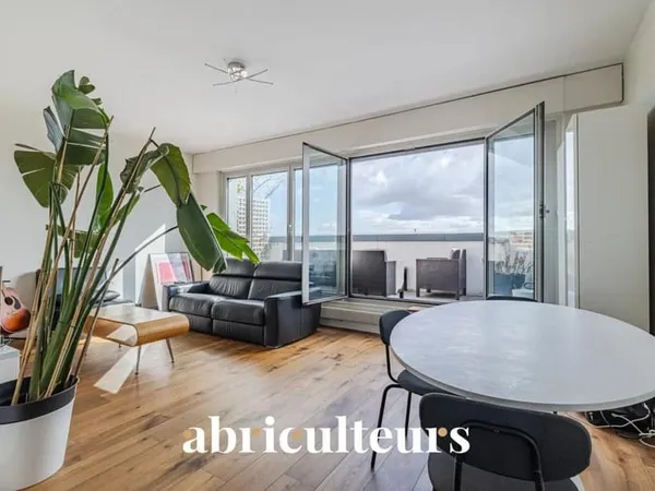 3 pièces avec vue imprenable sur Paris et la Défense, dernier étage - Boulogne Billancourt