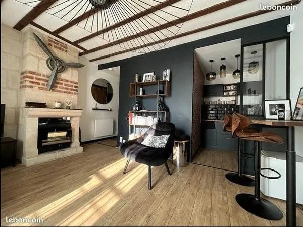 Appartement- Hyper centre / Gare - T2 - Etage 1/2 - 39 m² - Rue du Rempart