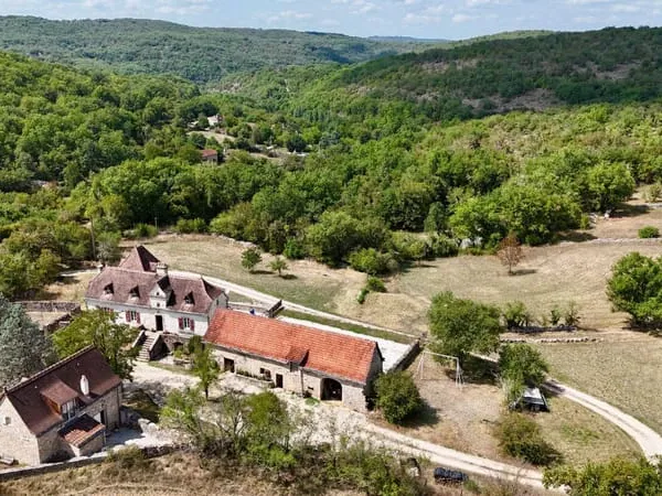 Maison 8 pièces 275 m²