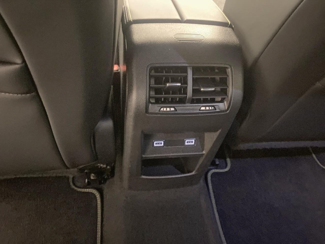 Peugeot 408 hybrid 145 e-dcs6 gt — photo 21