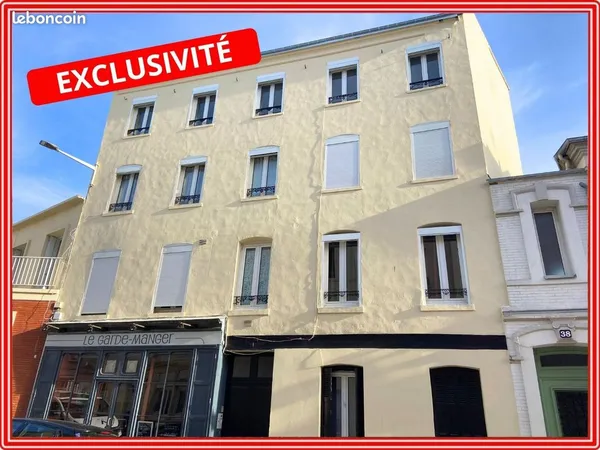 Studio 1 pièce 26 m²