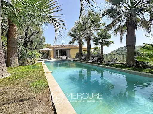 Villa 11 pièces 290 m²