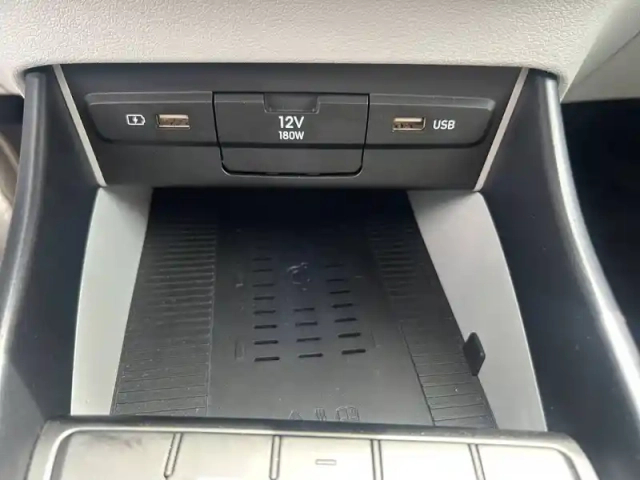 Hyundai Bayon 1.0 t-gdi 100 hybrid 48v — photo 45