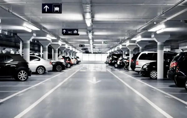 Parking 13 m²