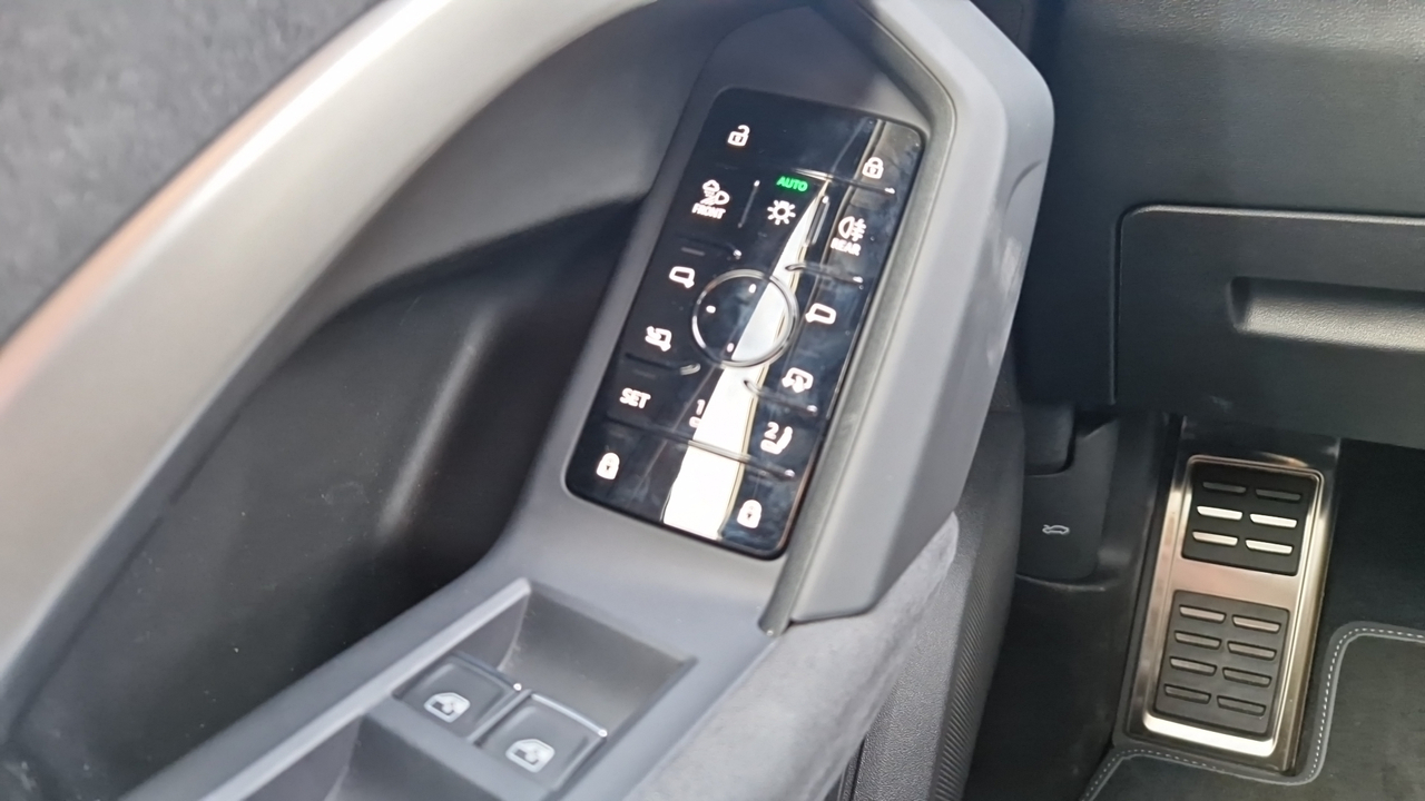 Audi Q5 TFSI 204 ch Hybride S tronic 7 Quattro — photo 29