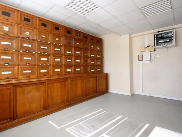 Bureaux 139 m²