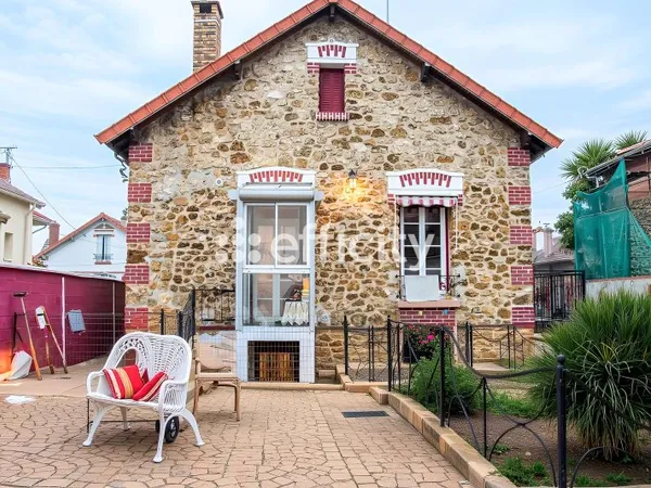 Maison 5 pièces 74 m²