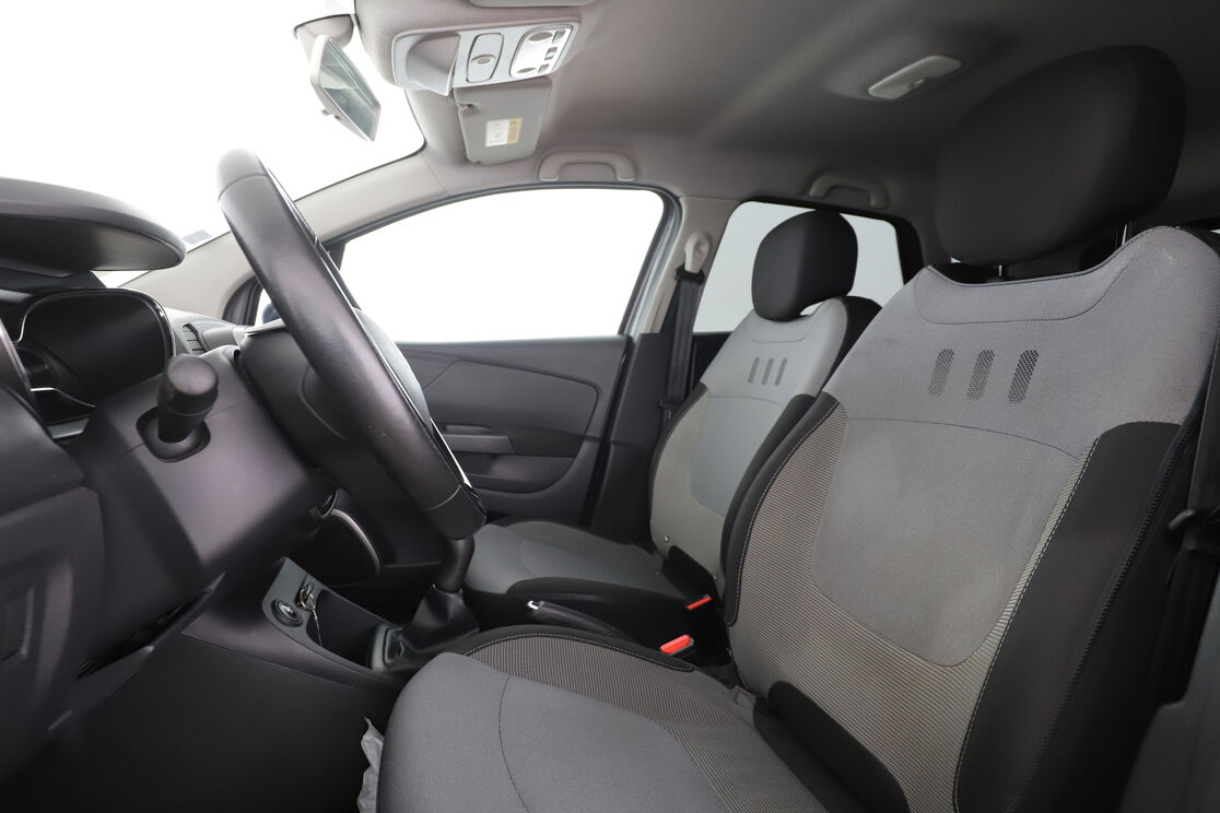 Renault Captur 1.5 dCi Energy Cool Grey Eco2 — photo 9